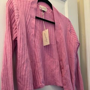 Barbie pink cropped cardigan